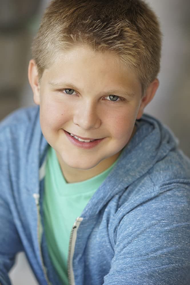 Jackson Stein - Young Agnarr (voice)