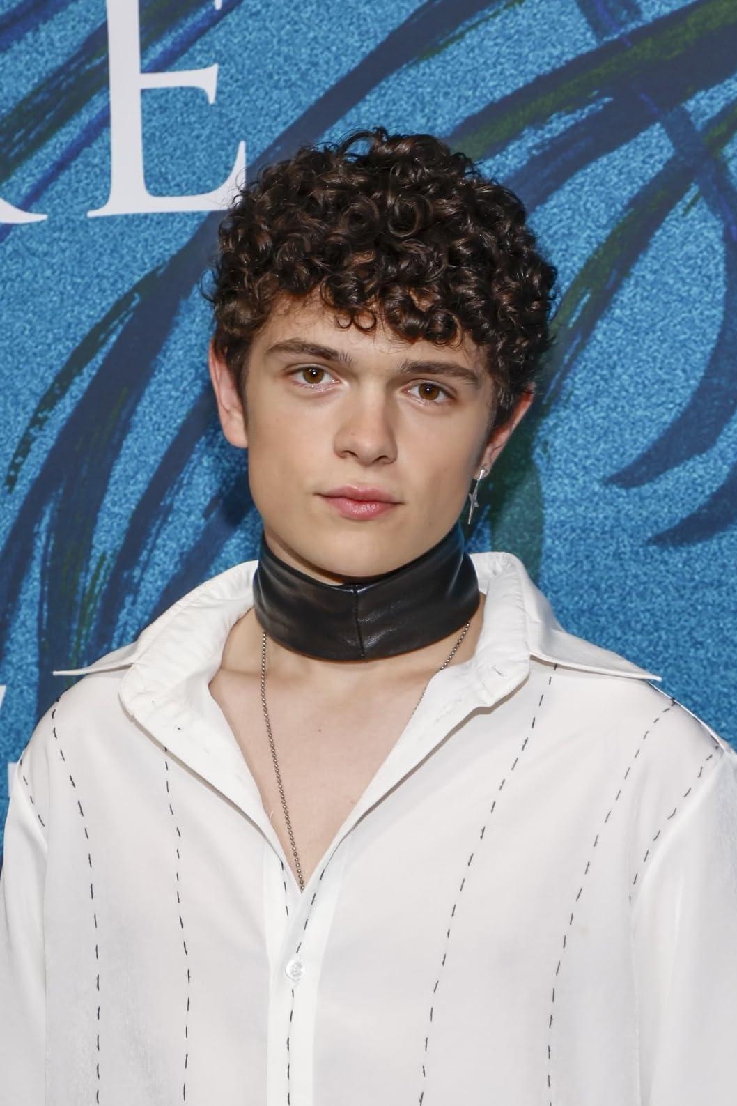 Noah Jupe - Otis Lort (12 years old)