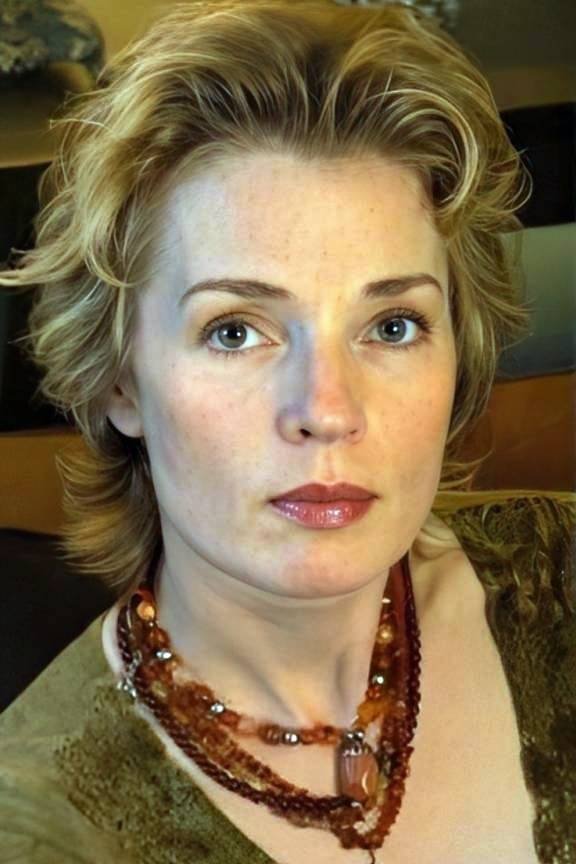 Mimi Craven - Nurse