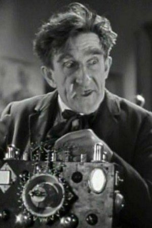Frank Austin - George Rankin (uncredited)