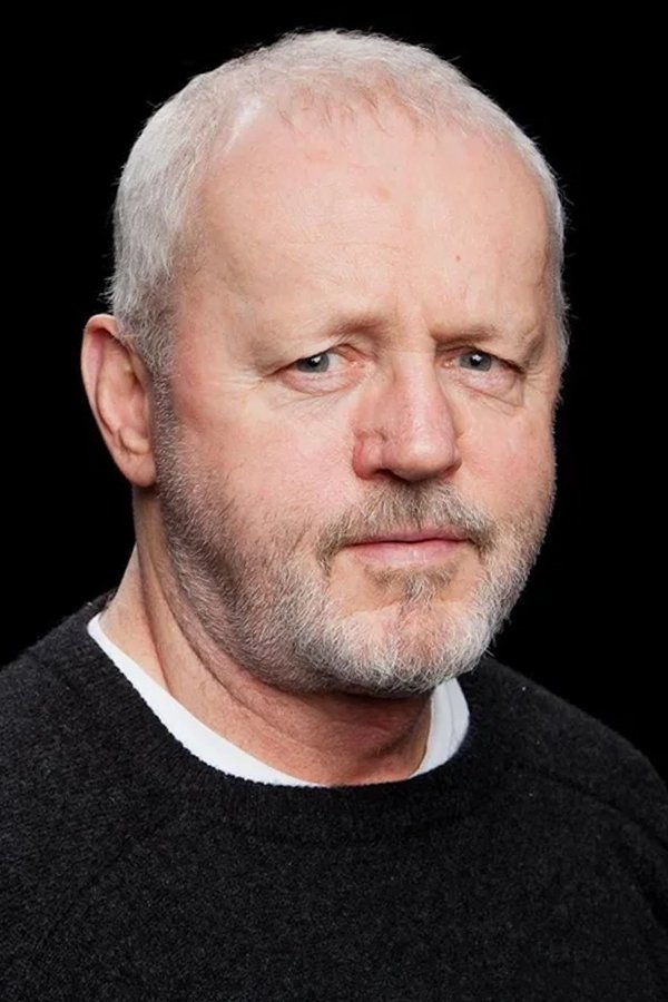 David Morse - Major Tom Baxter