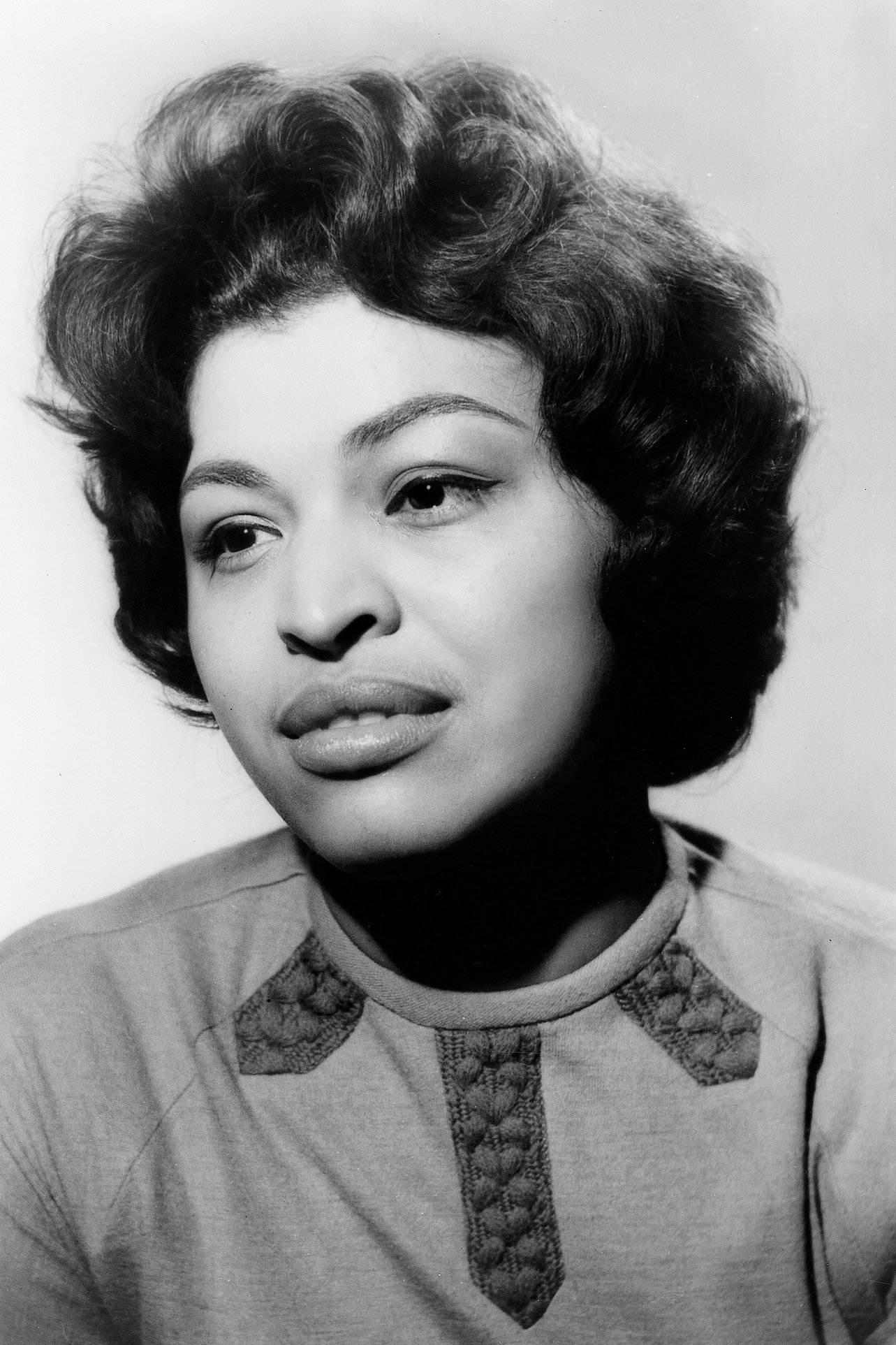 Gloria Foster - The Oracle