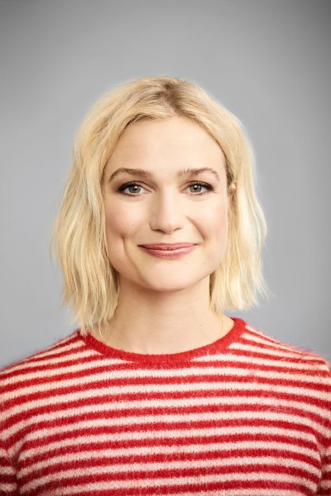 Alison Sudol - Tara Huffman