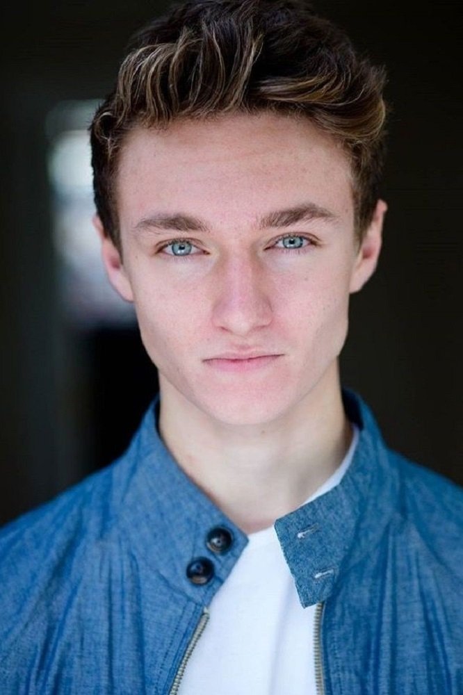 Harrison Osterfield - Boy on Bus (uncredited)
