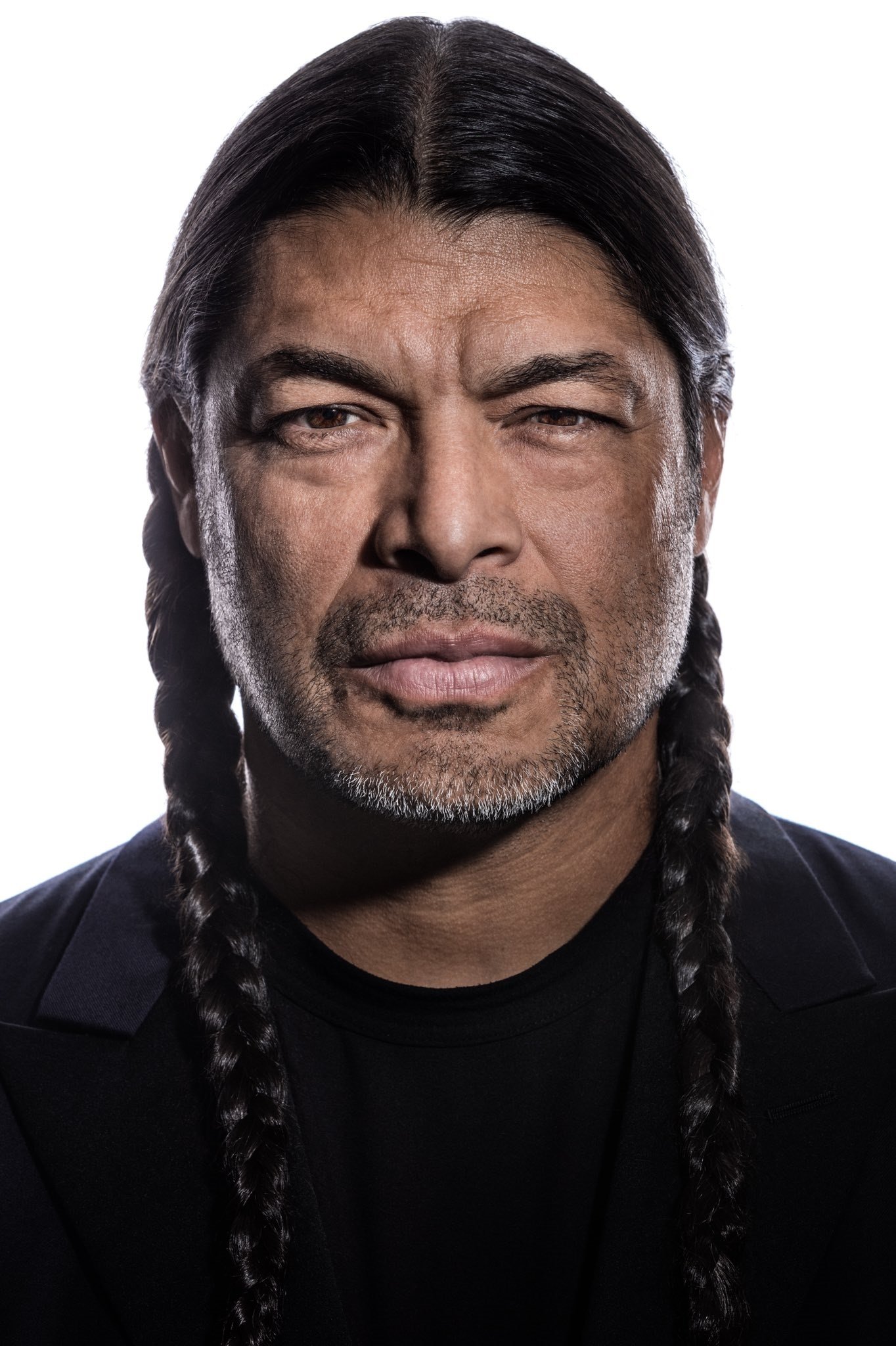 Robert Trujillo - bass, vocals