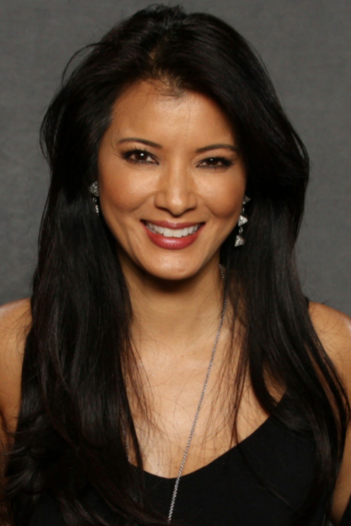 Kelly Hu - Dorothy
