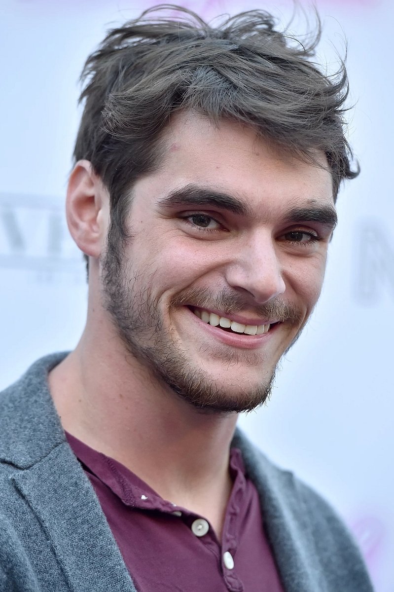 RJ Mitte - Mike