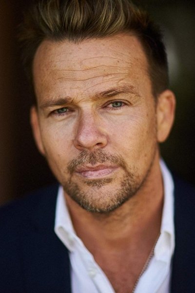 Sean Patrick Flanery - Mickey Kelley