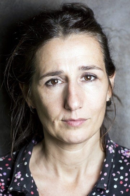 Laetitia de Fombelle - Female Officer