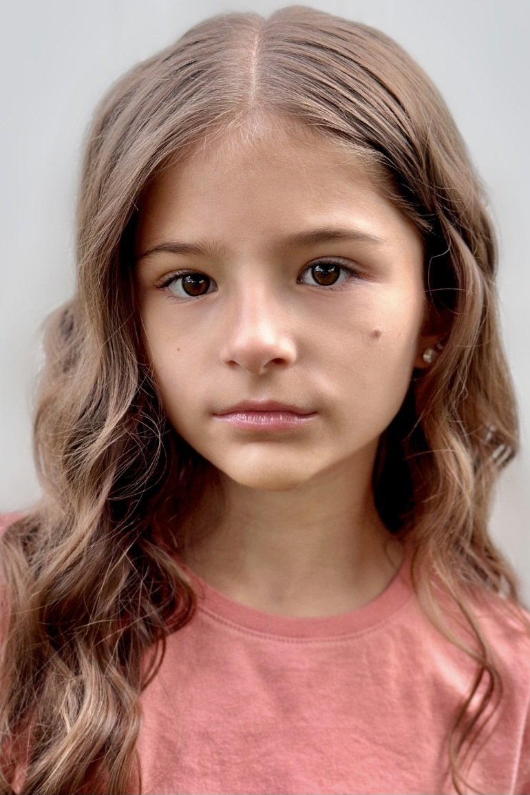 Olivia Daniels - Little Daughter