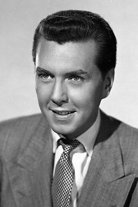 Robert Hutton - Frank Rocco