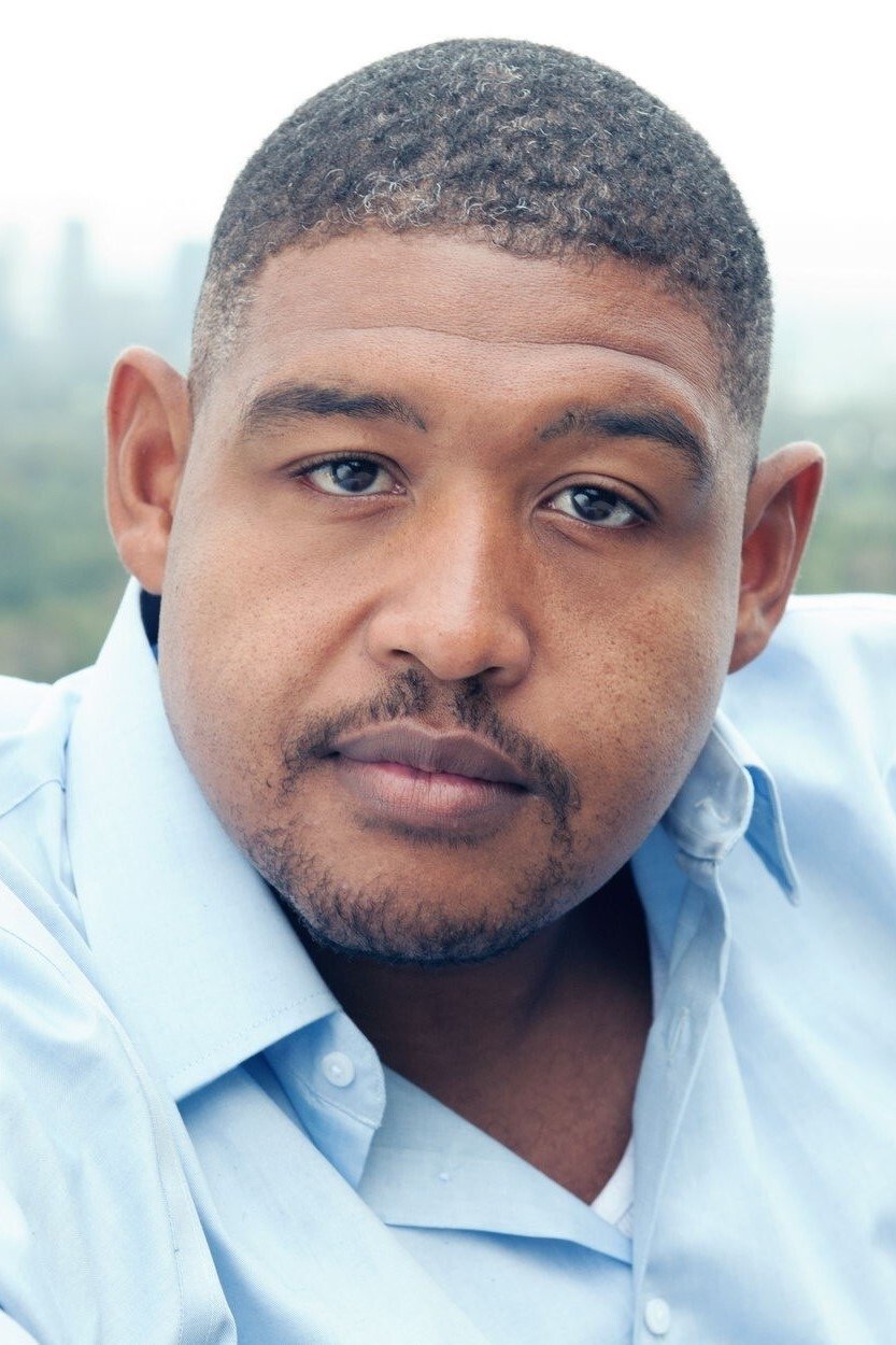 Omar Benson Miller - Raph / Office Man 1 (voice)