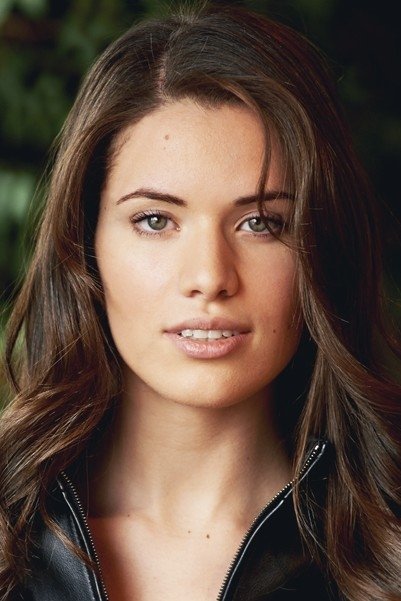 Daniela Barbosa - Dora
