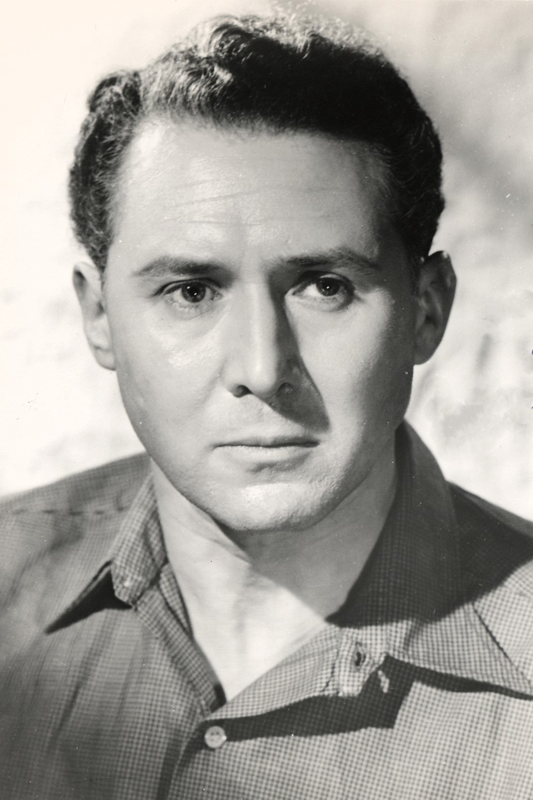 Anthony Quayle - Maj. Roy Franklin