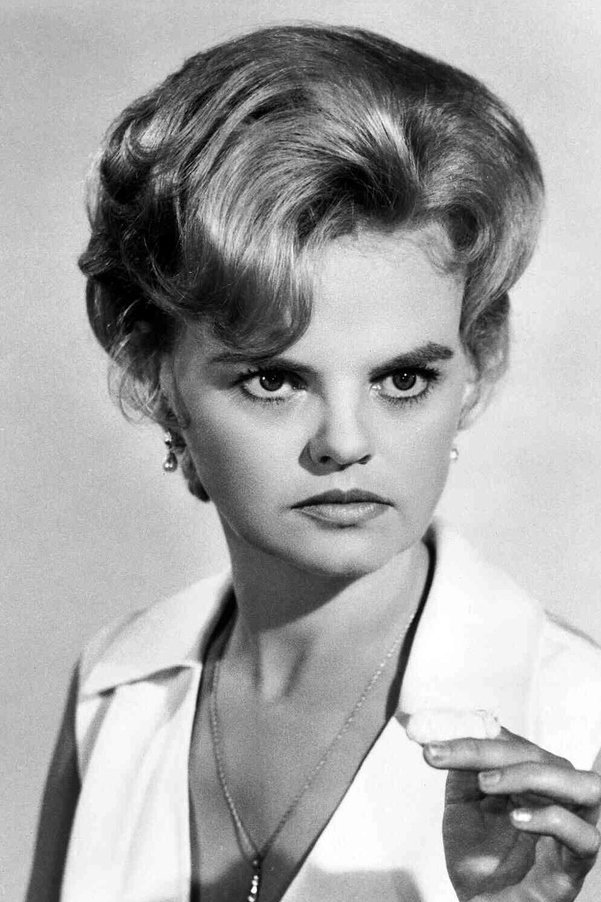 Madeleine Sherwood - Mae
