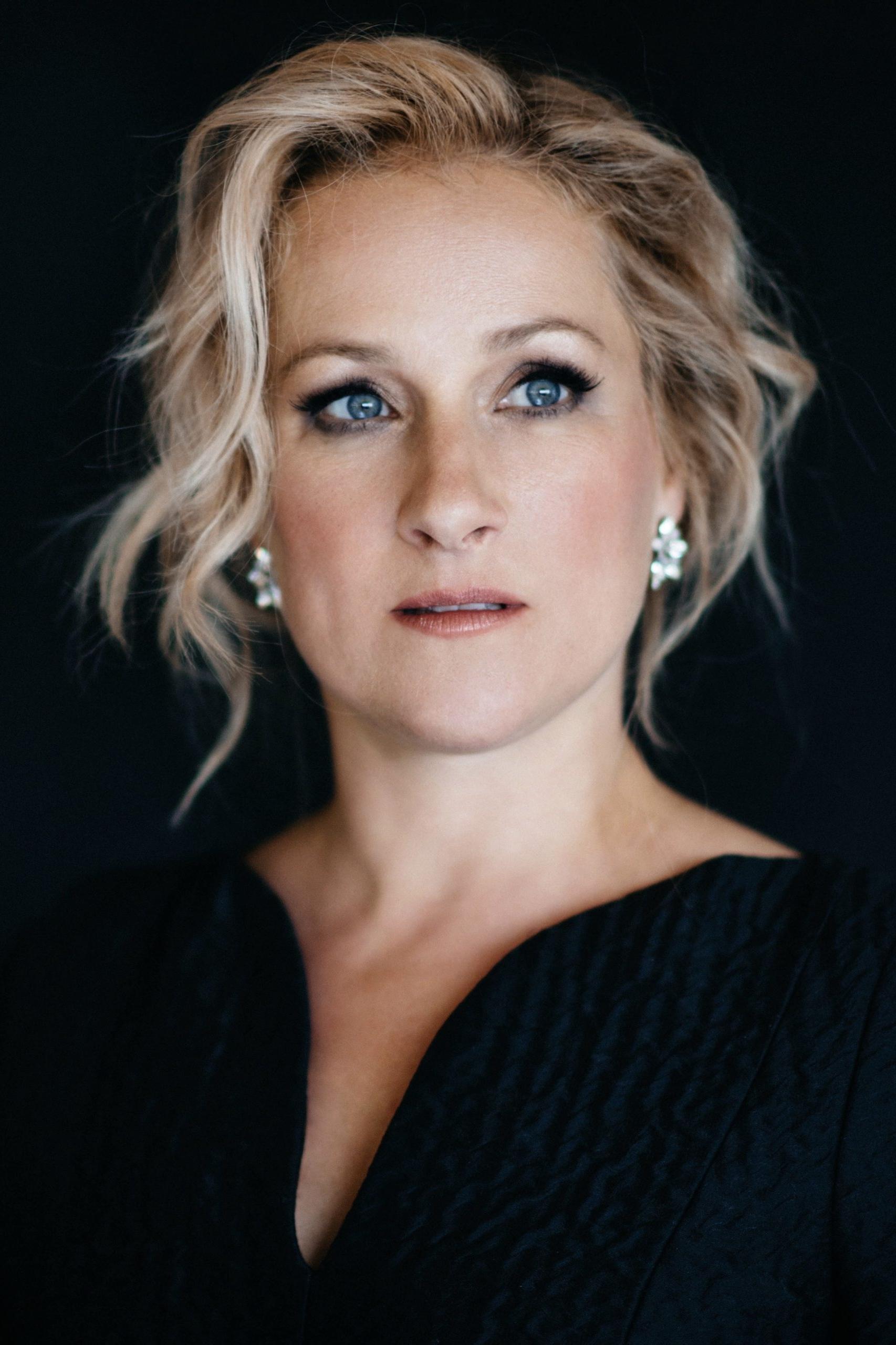 Diana Damrau - Self