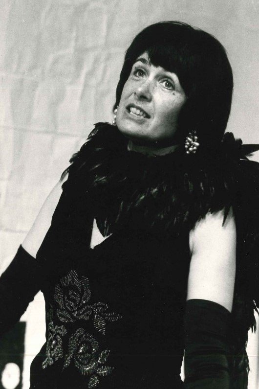 Yvonne Gilan - Mrs. Lockwood