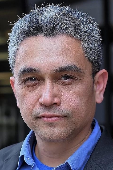 Viktor Hernandez - Doctor