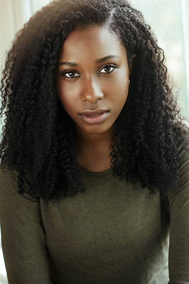 Naika Toussaint - Officer Jenkins