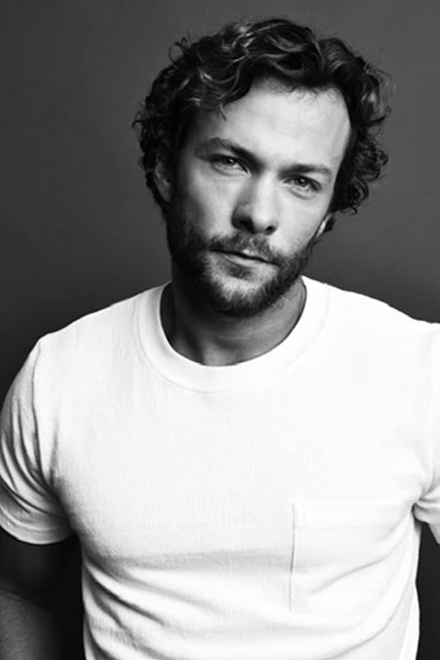 Kyle Schmid - Bobby