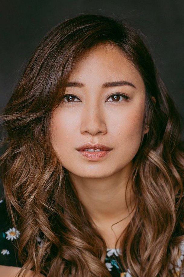 Phoebe Miu - Kiley