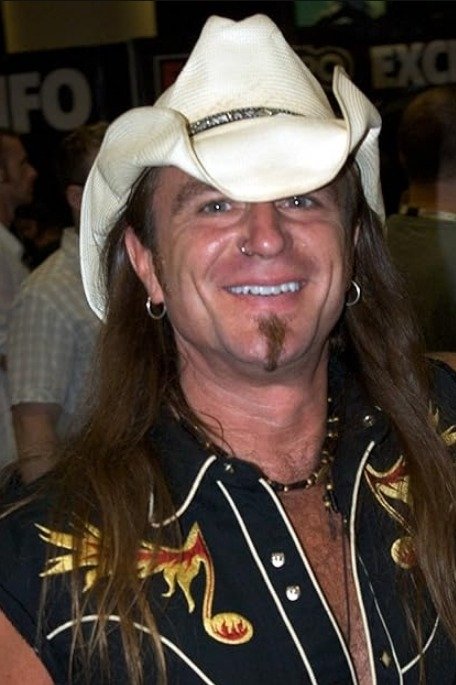 Scott McNeil - Phadrig (voice)