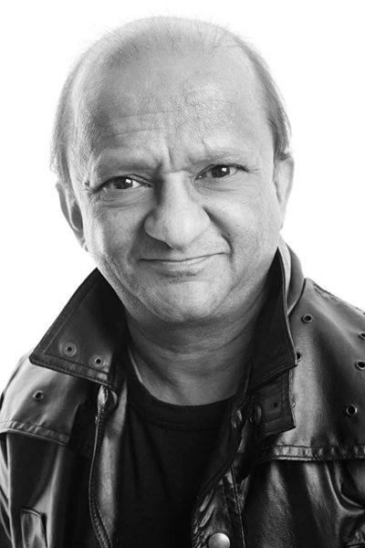 Kiran Shah - Oolin Musters (uncredited)