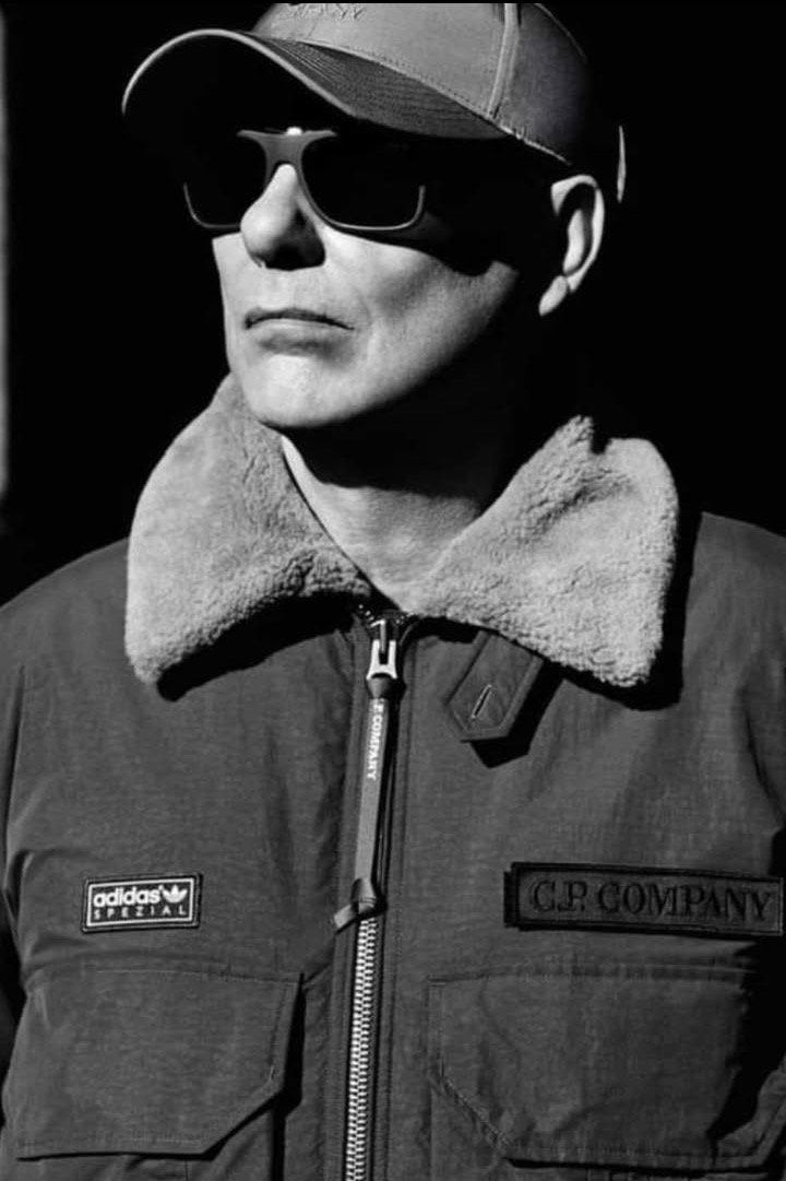 Chris Lowe - Self