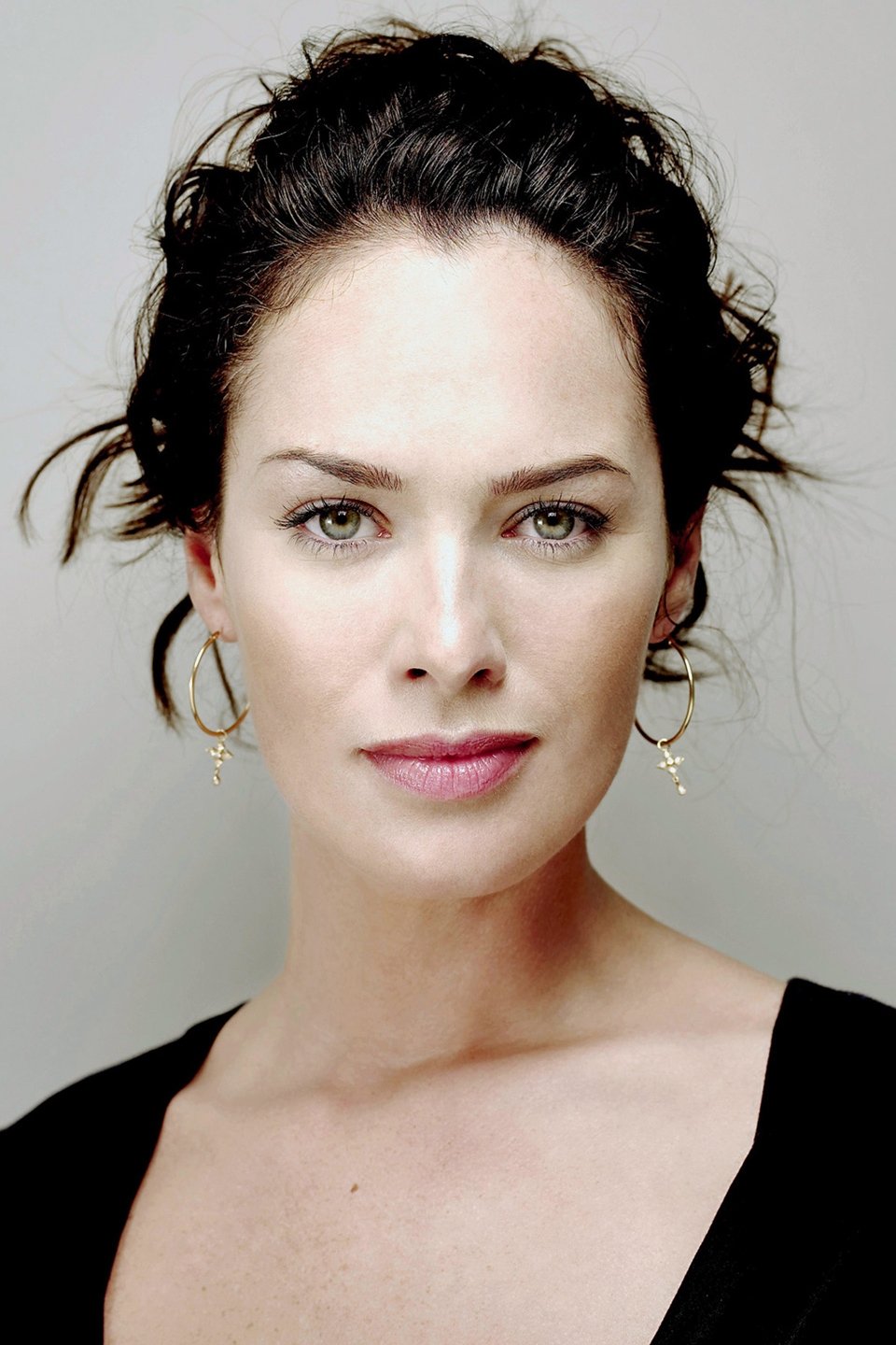 Lena Headey - Lizzie