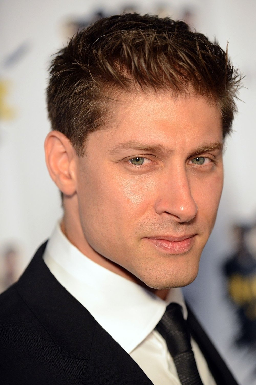 Alain Moussi - Bus Goon