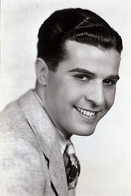 George J. Lewis - Don Alejandro de la Vega