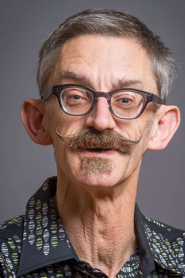 Ian Harcourt - Kenny (Bus Driver)