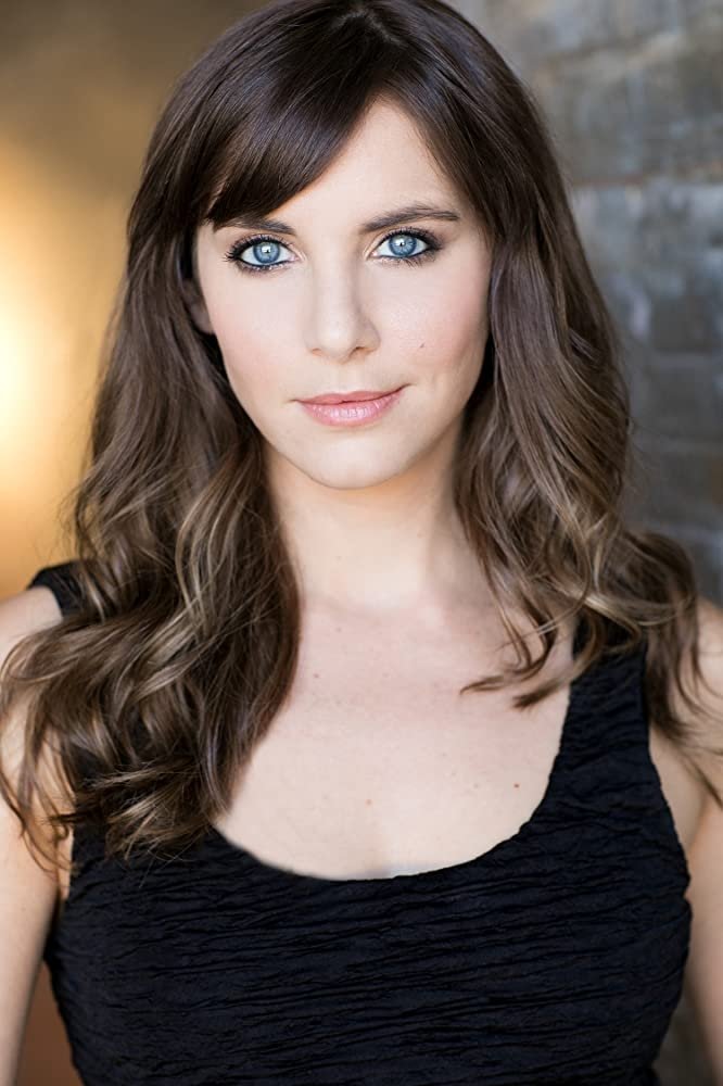 Amanda Markowitz - Tara / Party Game Player 2 (New Years / Father Time)