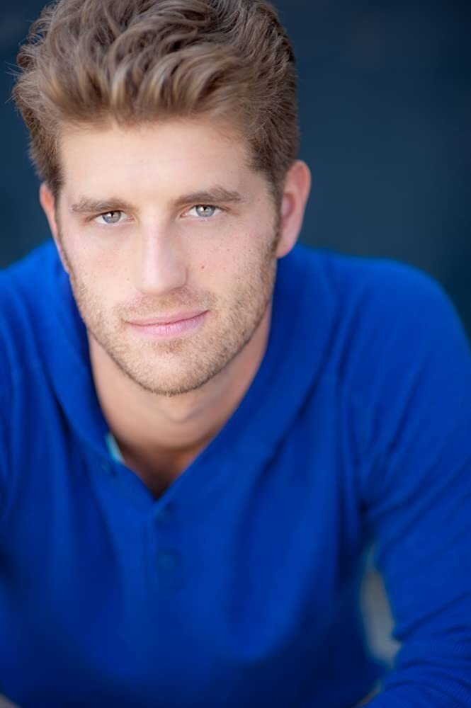 Jonah Platt - Self - Musical Guest