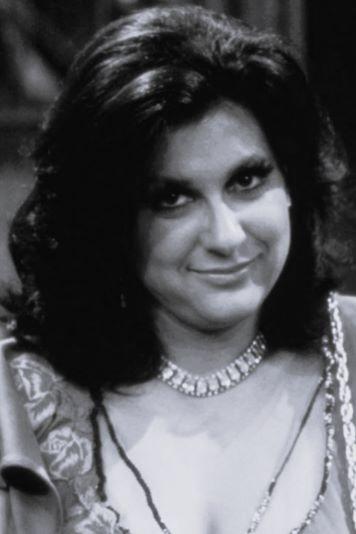 Jeannie Linero - Lucy Mancini