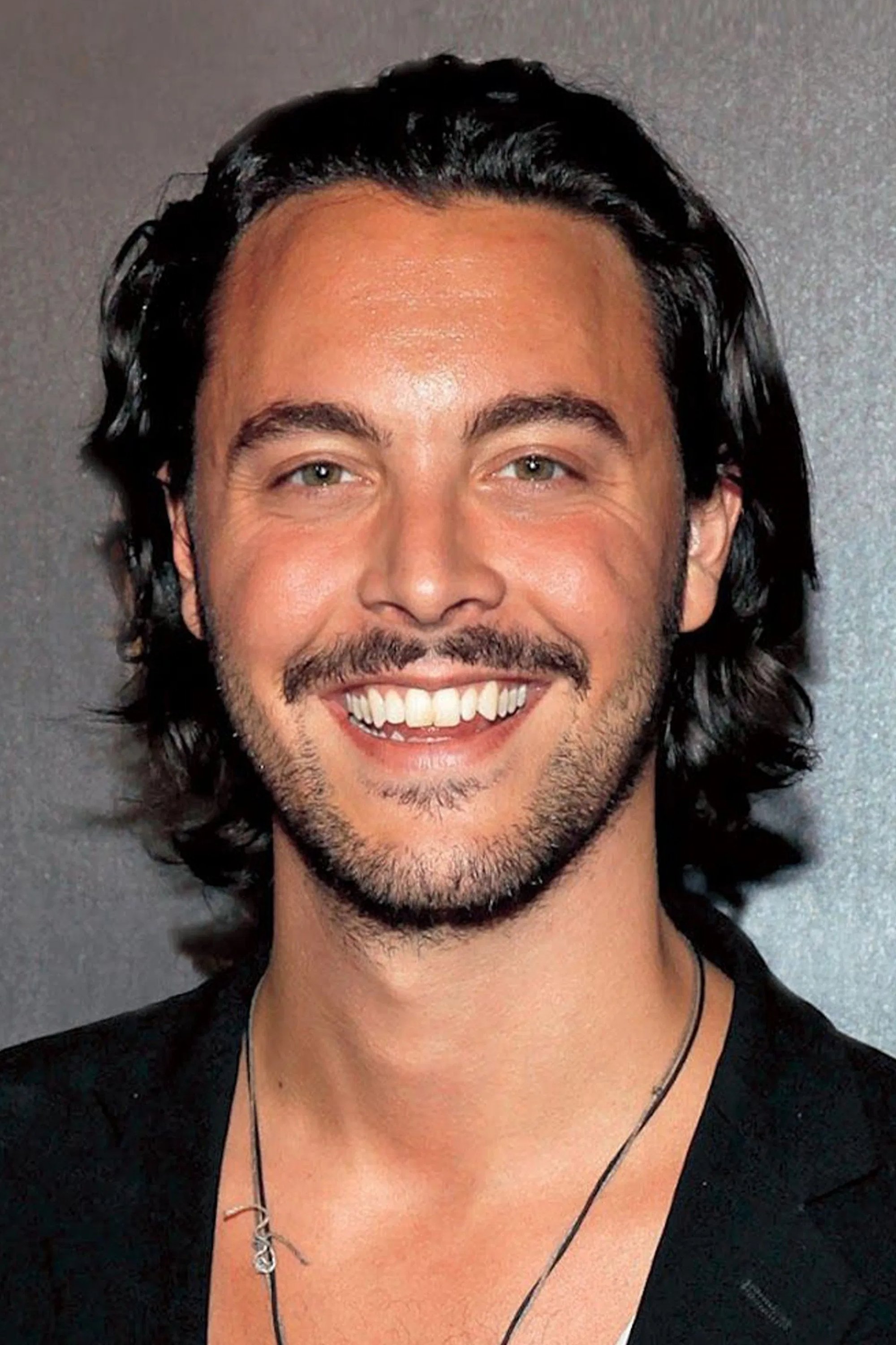 Jack Huston - Young Ira