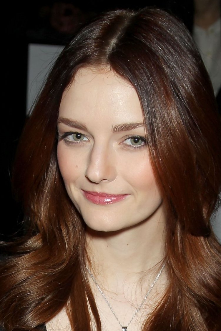 Lydia Hearst - Zara Downes