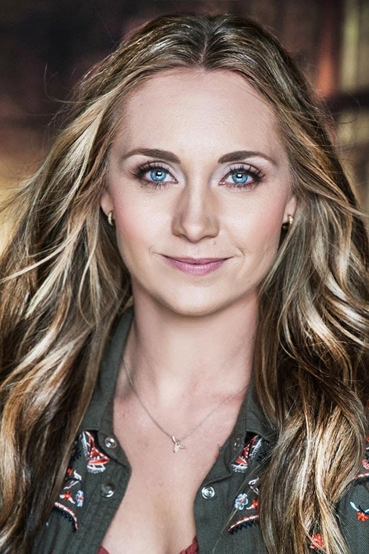 Amber Marshall - Emma