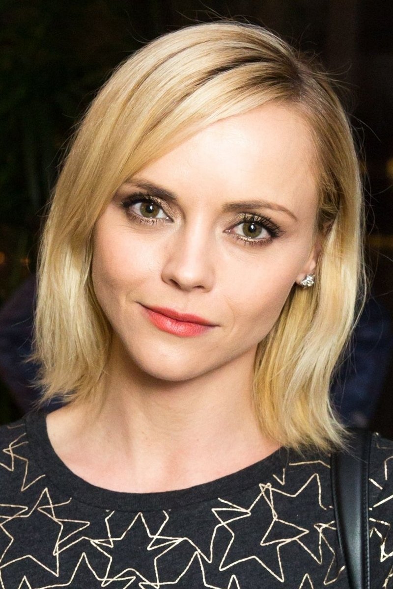 Christina Ricci - Lucy