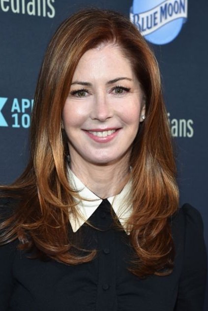 Dana Delany - Lois Lane (voice)