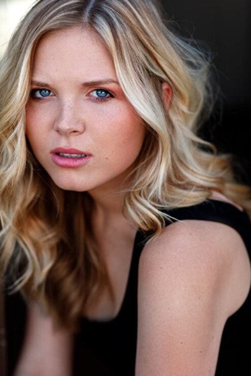 Grace Patterson - Shauna