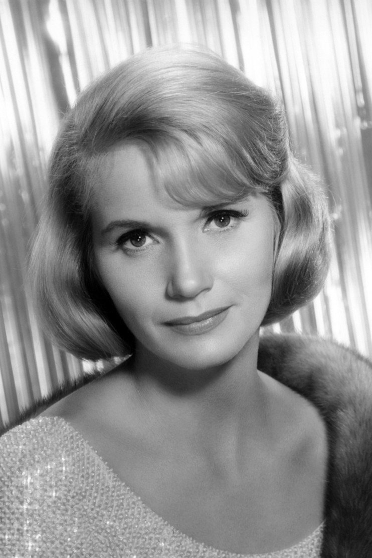 Eva Marie Saint - Eve Kendall