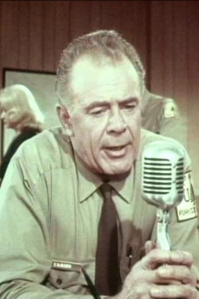 John Damler - Police Lieutenant (uncredited)
