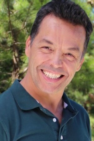 Arturo Vázquez - Mr. Dominguz