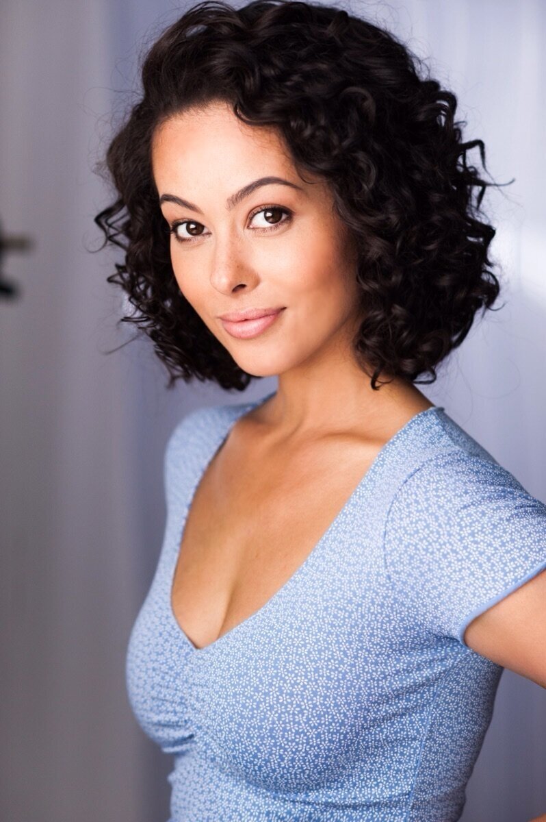 Ashley Doris - Katie Curry