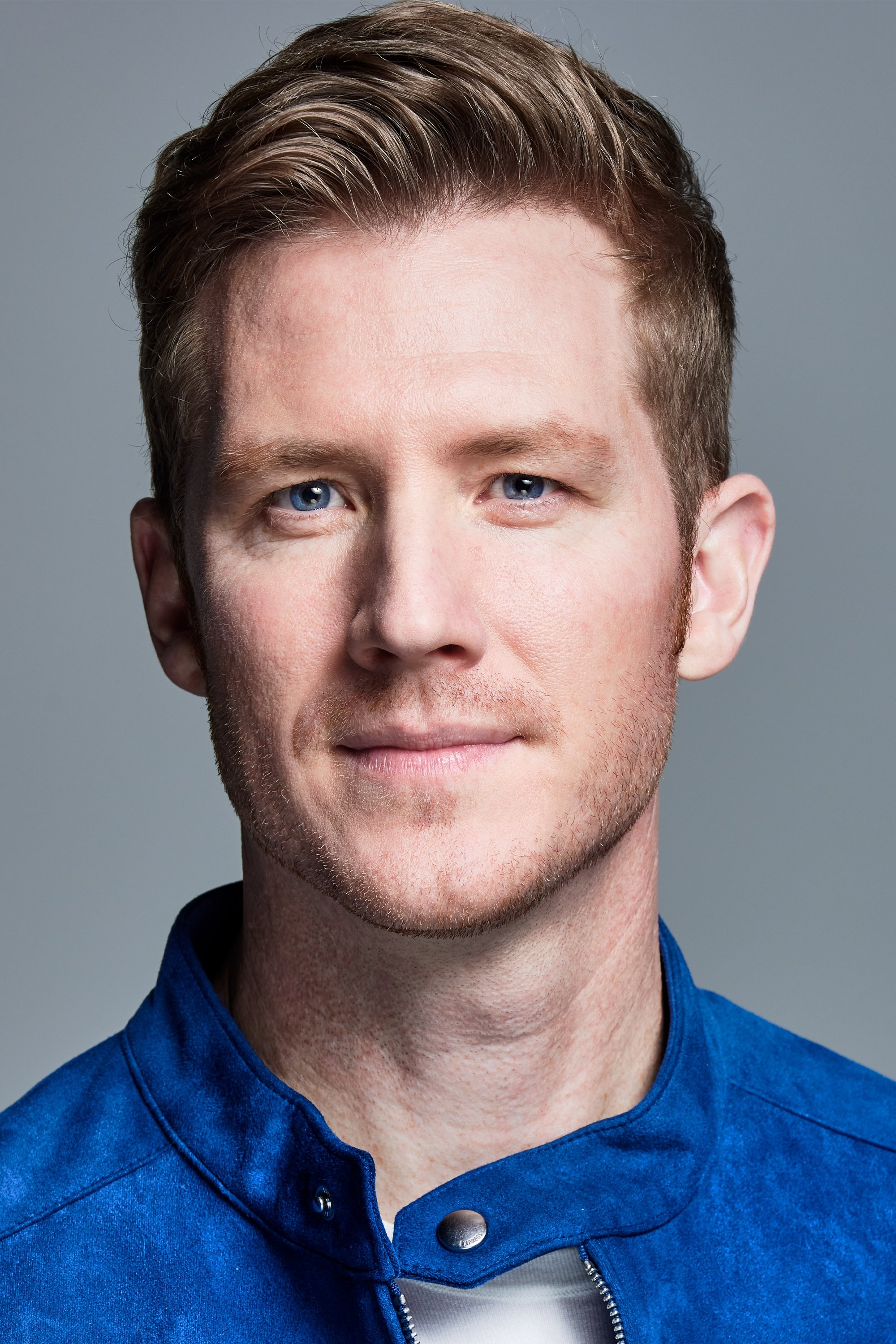 Casey Elliott - Theo Hall