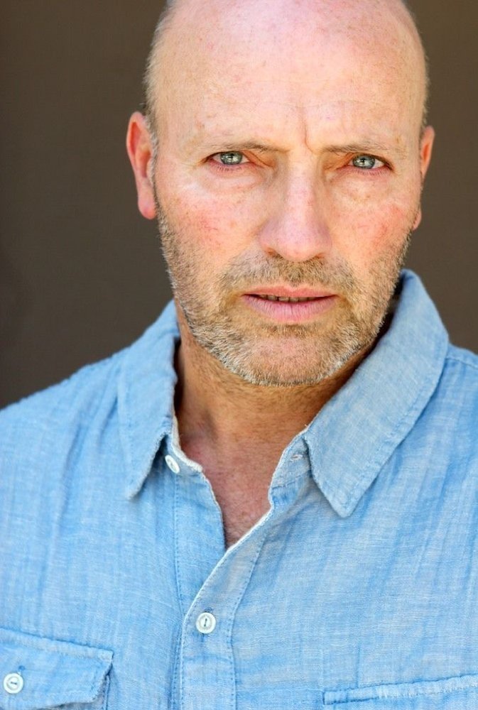 Peter Woodward - self (host)