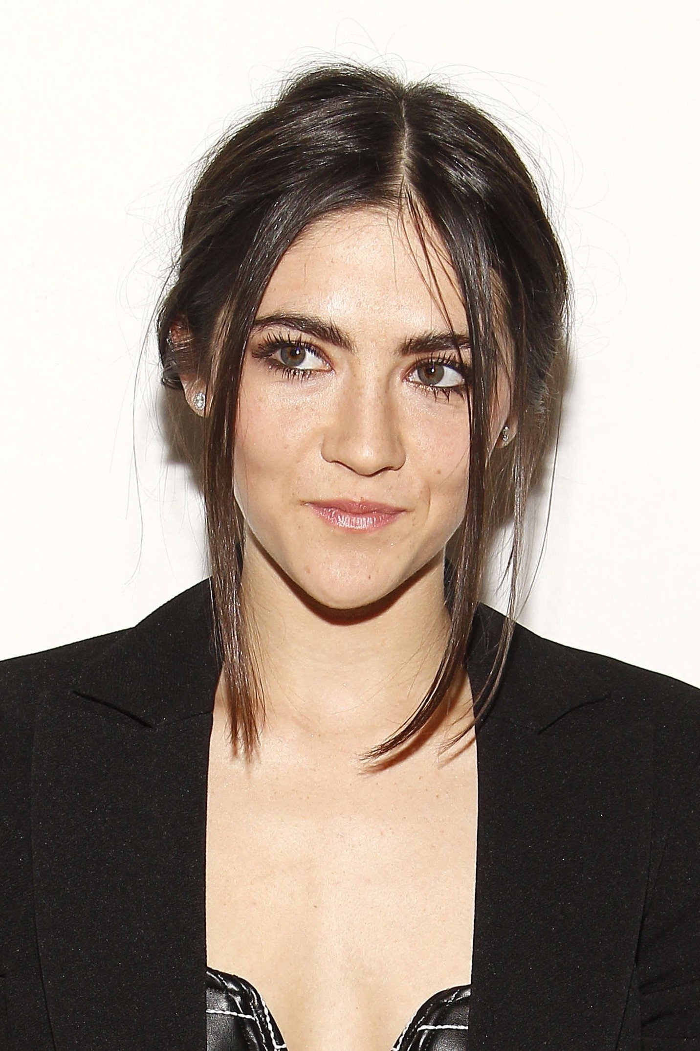 Isabelle Fuhrman - Clove