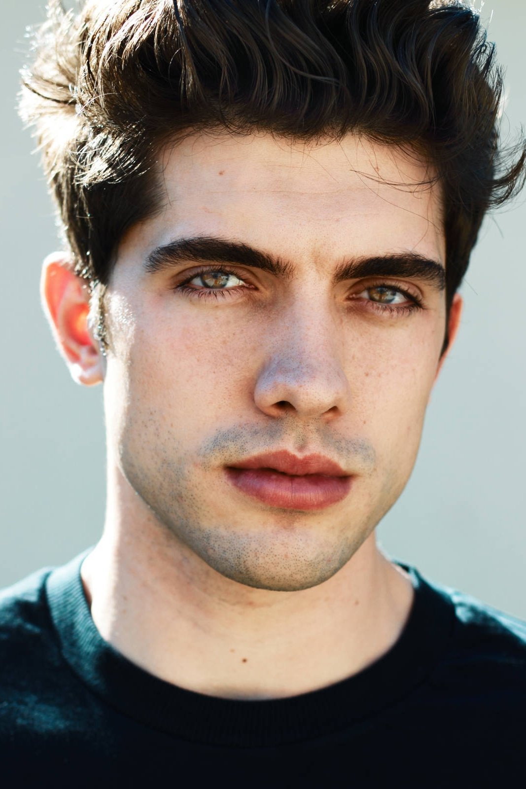 Carter Jenkins - Robert