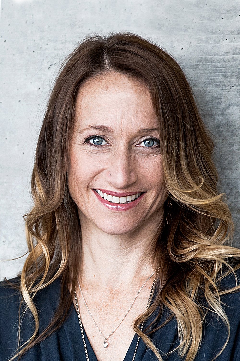 Céline Cousteau - Narrator